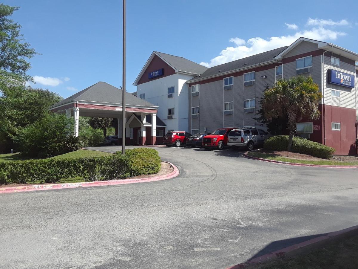 Intown Suites Extended Stay Houston Tx - Iah Airport Zewnętrze zdjęcie