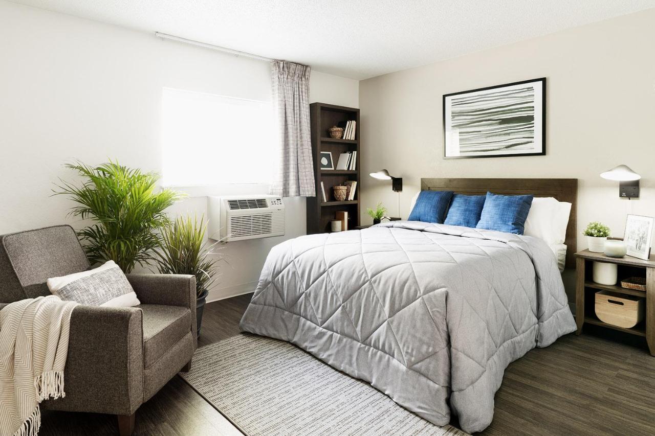 Intown Suites Extended Stay Houston Tx - Iah Airport Zewnętrze zdjęcie